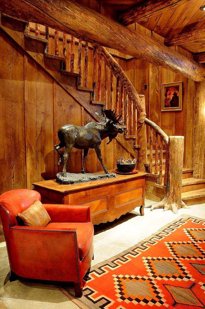 Rustic Style Stair Railing Design